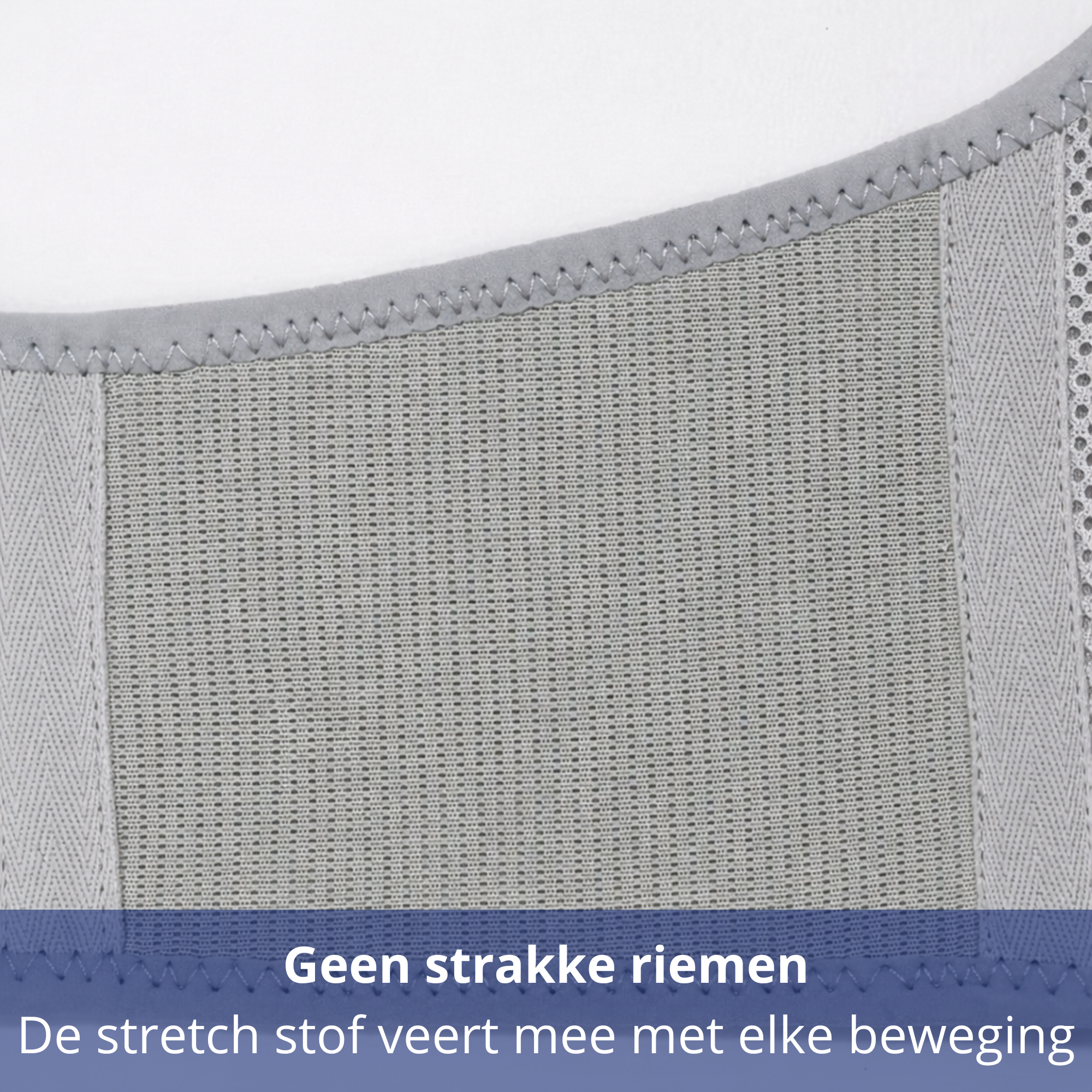 Close-up van ademende grijze stretchstof met elastisch paneel en verstevigde stiknaden.